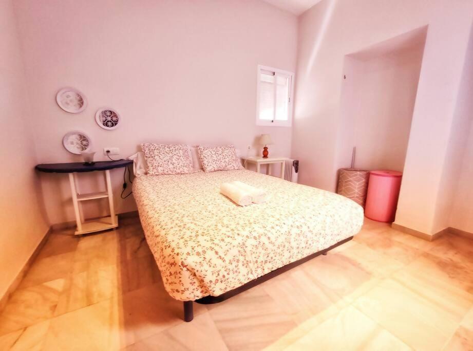 Enjoy Netflix Parking Segun Disponibilidad Apartment Sevilla Bagian luar foto