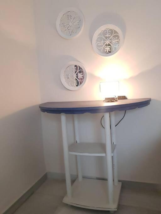 Enjoy Netflix Parking Segun Disponibilidad Apartment Sevilla Bagian luar foto